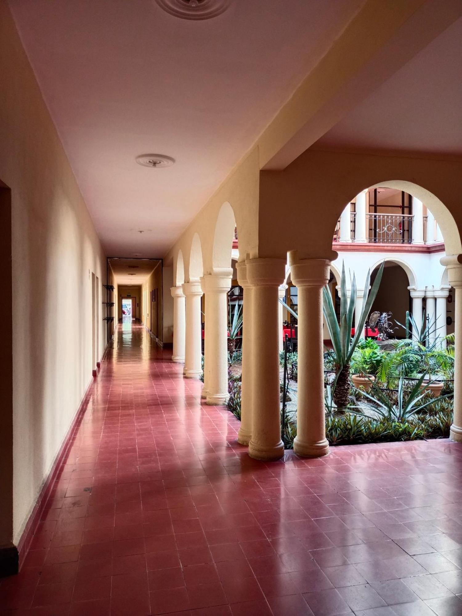Hotel Los Monteros Ciudad Victoria Esterno foto